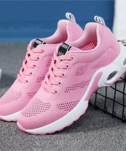 Breathable Mesh Lace Up Running Shoes